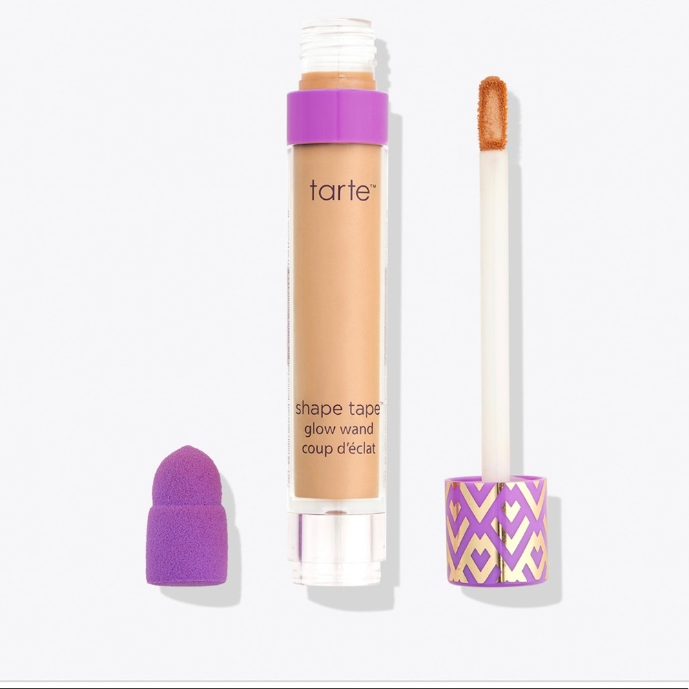 Taste Shape tape glow wand/ concealer